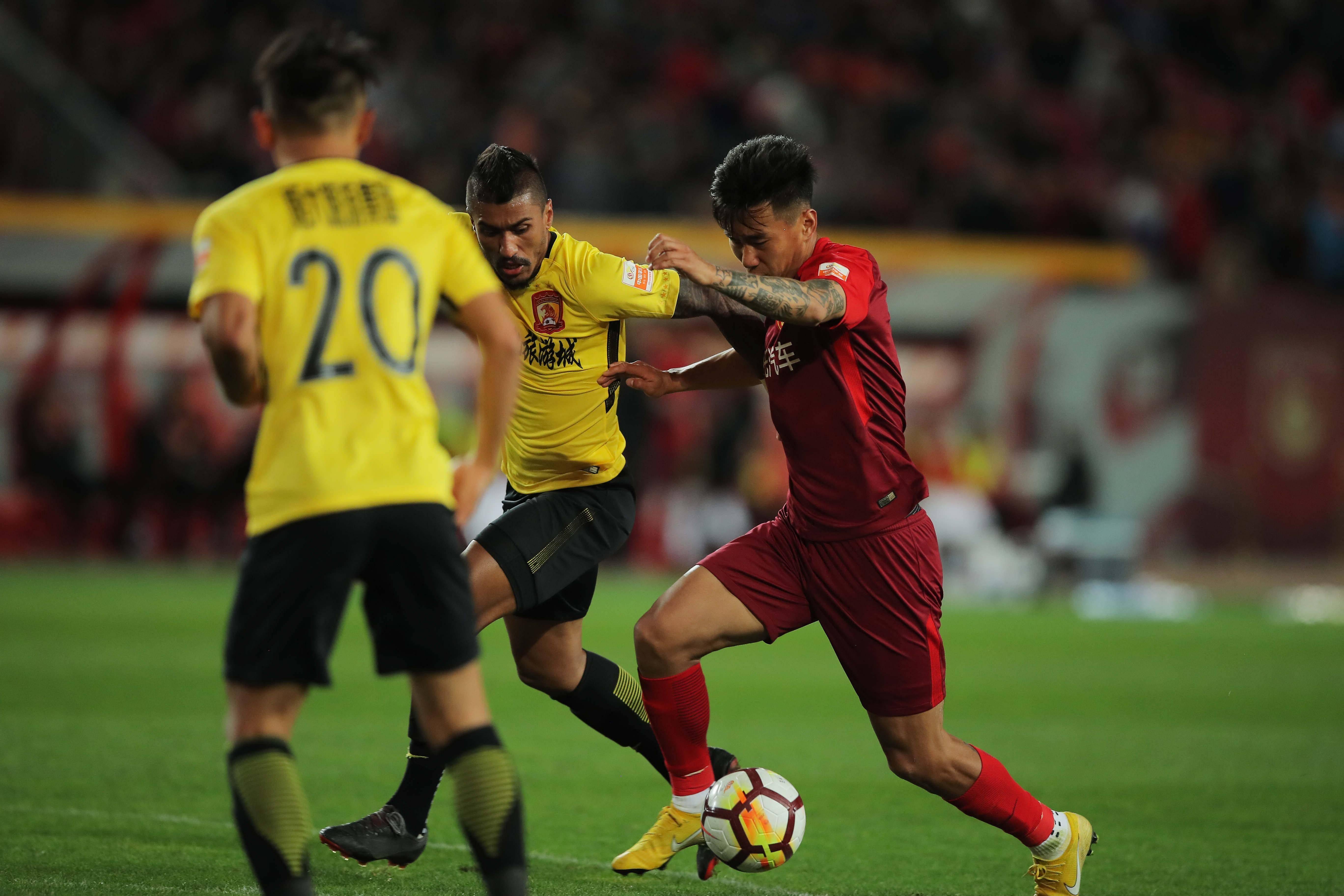 关于国际比赛日突围战来临，圣安东尼奥马刺围绕中超队长鼓劲，目标明确，心理建设被强调的信息