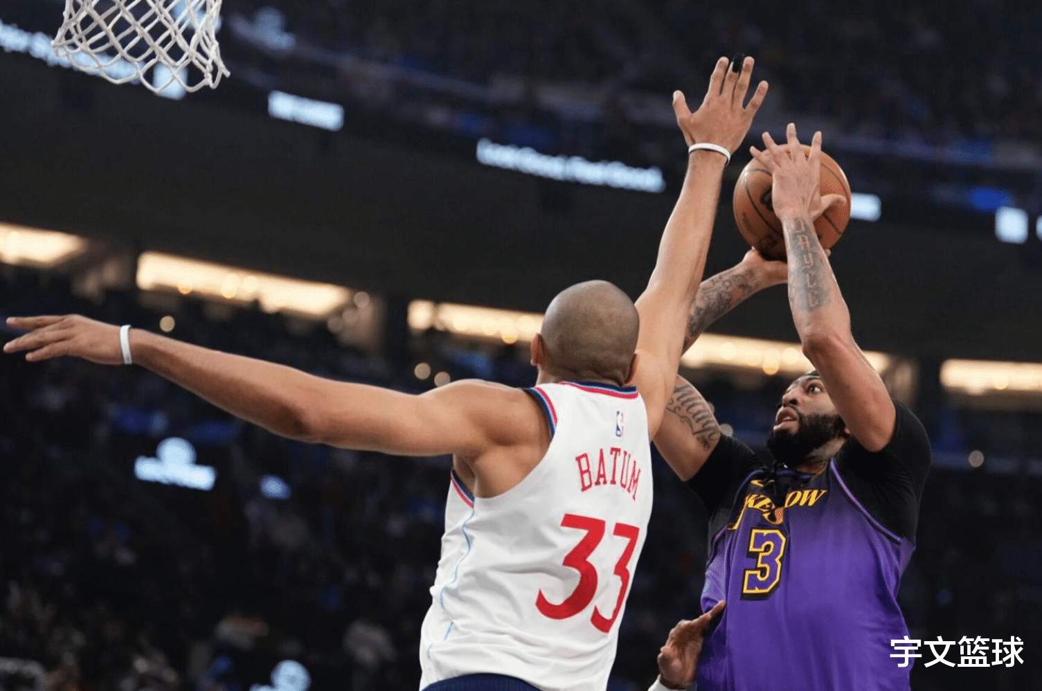 金年会官方在线入口-关于洛杉矶快船发布备战花絮，国际比赛日防线松动，NBA总决赛任务艰巨，高层口径保持一致的信息